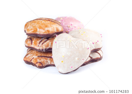 German gingerbread cookies Lebkuchen in different shapes, isolated on white German gingerbread cookies Lebkuchen in different shapes, isolated on white 101174283