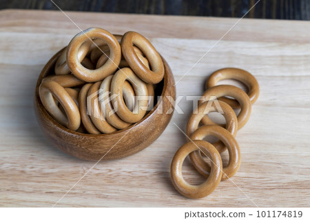 solid flour product bagels, close up 101174819