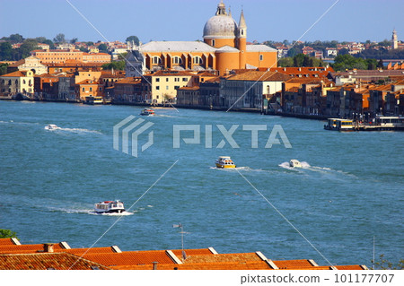 Venice, the city of water, the main tourist spot, the view of the area around St. Mark's Square and the view of the city from the cruise ship Venice, the city of water, the main tourist spot, the view of the area around St. Mark's Square and the view of the city from the cruise ship 101177707