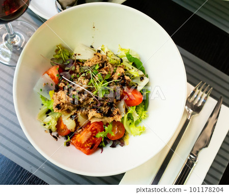 Spanish tuna salad with confit leek and modena Spanish tuna salad with confit leek and modena 101178204