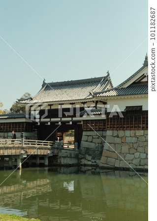 這條河上的橋 101182687