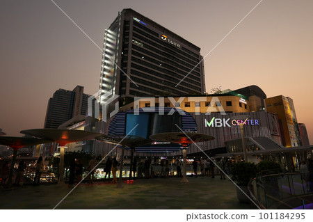 Bangkok cityscape at dusk 101184295