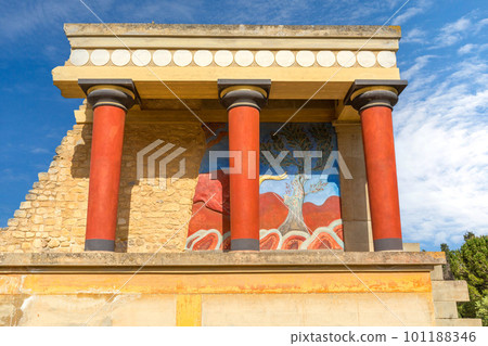 Knossos, Crete ruins of the Minoan Palace, Greece Knossos, Crete ruins of the Minoan Palace, Greece 101188346