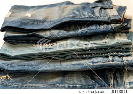 LEVI'S501XX VINTAGE 1944 1955 1966 再版低腰二手 LEVI'S501XX VINTAGE 1944 1955 1966 再版低腰二手 101188911