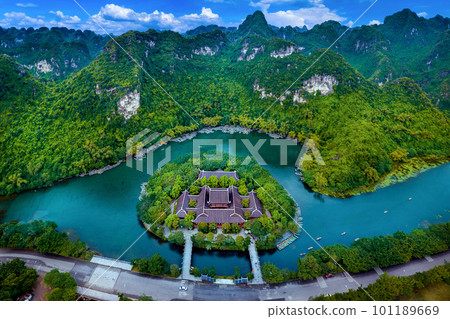 Aerial view of Trang An landscape at Ninh Binh, Vietnam. 101189669