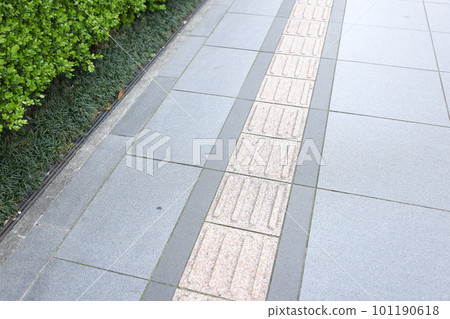 彈簧、道路人行道和触覺塊 彈簧、道路人行道和触覺塊 101190618