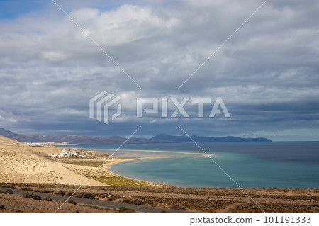 Country and Atlantic ocean, Costa Calma, Fuerteventura Country and Atlantic ocean, Costa Calma, Fuerteventura 101191333