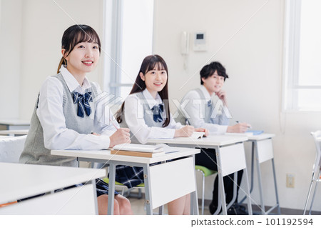High school students enjoying classes in the classroom High school students enjoying classes in the classroom 101192594