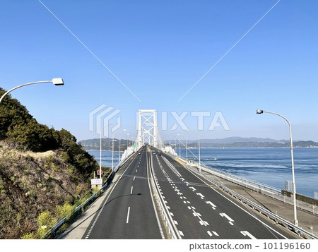 Overlooking the Seto Ohashi bridge 101196160