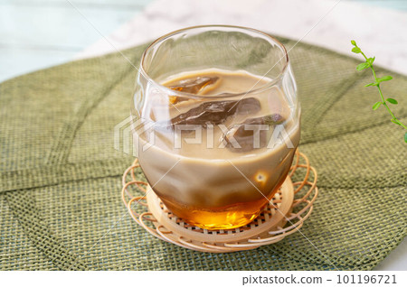 Ice Hojicha latte Ice Hojicha latte 101196721