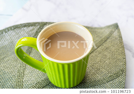 Loose tea latte Loose tea latte 101196723