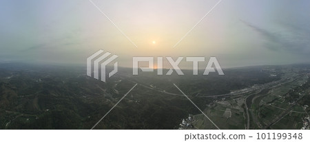 coastline  101199348