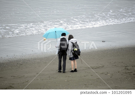 雨海情侶 雨海情侶 101201095