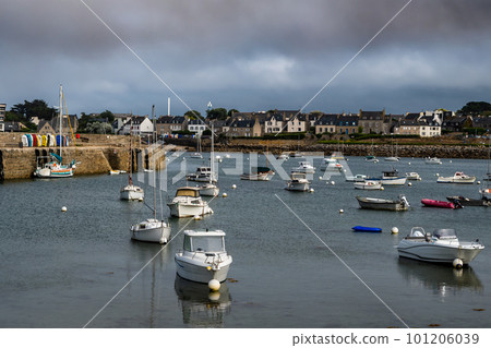 Harbor At City Of Roscoff At The Finistere Atlantic Coast In Brittany, France 101206039