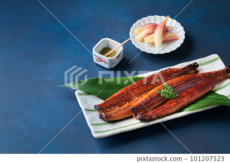 Domestic eel skewers 101207523