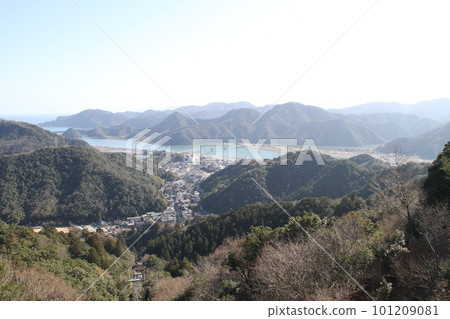 Early spring scenery of Kinosaki Onsen Early spring scenery of Kinosaki Onsen 101209081