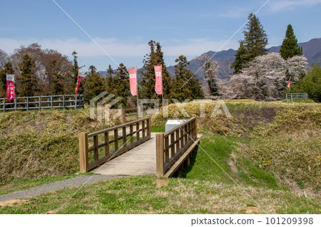 群馬縣水上町 Nagurumi Castle Ruins Nikaku Horikiri 橋 群馬縣水上町 Nagurumi Castle Ruins Nikaku Horikiri 橋 101209398