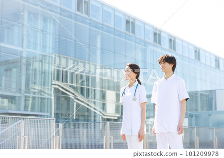 兩個護士的肖像 兩個護士的肖像 101209978