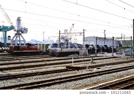 2001 Looking at the freight terminal from JR Ajikawaguchi Station 2001 Looking at the freight terminal from JR Ajikawaguchi Station 101211083