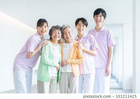 Nursing care senior hospital helper caregiver female photography cooperation "LINK FOREST" 101211425