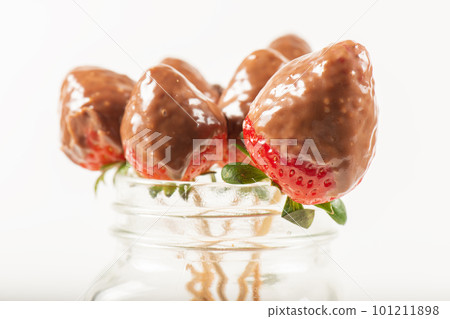 Chocolate fondue and strawberry Chocolate fondue and strawberry 101211898