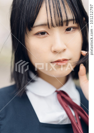 小櫻和穿校服的女學生 101212797