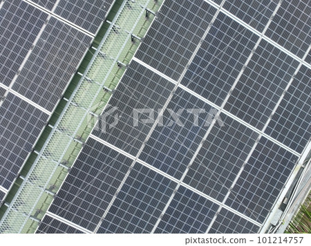 Solar panels 101214757