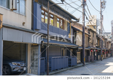 Shirakawa, Kyoto, Shimbashi-dori Street, Miyako Odori Lanterns, Spring Shirakawa, Kyoto, Shimbashi-dori Street, Miyako Odori Lanterns, Spring 101215194