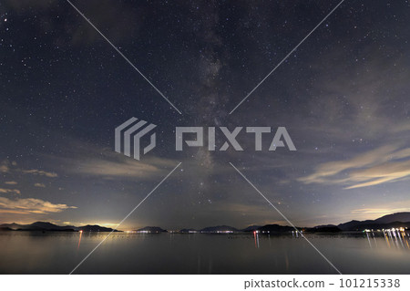 瀨戶內海的夏日星空 垂直升起的夏日銀河 101215338
