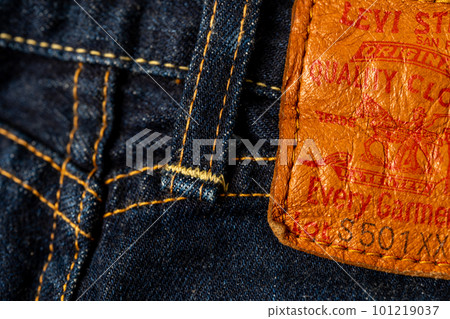 Levi's S501XX Vintage 1944 reprint yellow stitch Levi's S501XX Vintage 1944 reprint yellow stitch 101219037