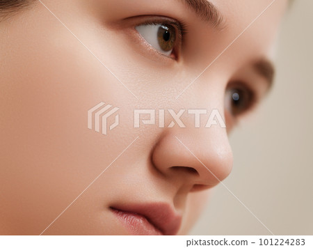 Beauty woman healthy clean skin beautiful female Beauty woman healthy clean skin beautiful female 101224283