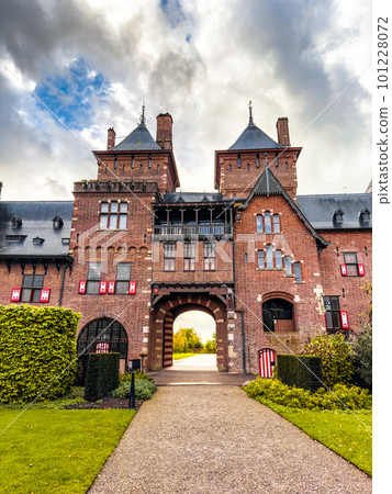 Castle De Haar or Kasteel de haar in Utrecht, Netherlands Castle De Haar or Kasteel de haar in Utrecht, Netherlands 101228072