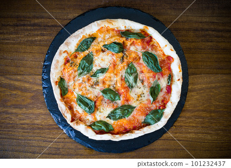 瑪格麗特披薩（羅勒） 101232437