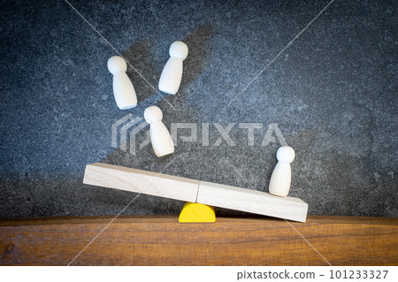 Balance of human relationships (power relations, authority, organizations, power harassment) Balance of human relationships (power relations, authority, organizations, power harassment) 101233327