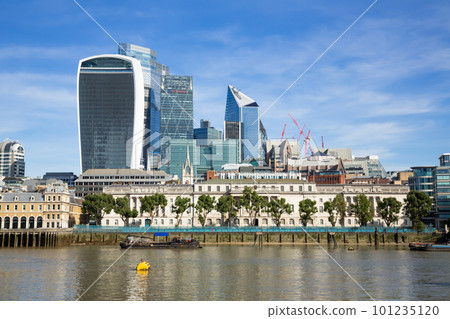 City of London 101235120