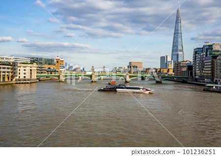 London cityscape London cityscape 101236251