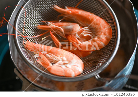 cooking food shrimp on hot pot, Fresh shrimps prawns seafood with boiled shrimp for cooked cooking food shrimp on hot pot, Fresh shrimps prawns seafood with boiled shrimp for cooked 101240350