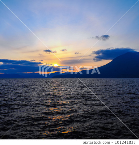 落日湖 落日湖 101241835