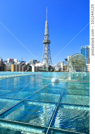 [Aichi Prefecture] Nagoya TV Tower (Oasis 21) in clear weather seen from a water spacecraft 101244129