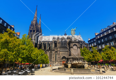 Towering over Clermont-Ferrand city gothic cathedral Notre-Dame-de-l'Assomption, France 101244744