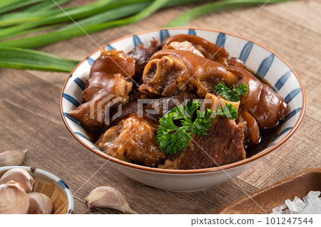 Taiwanese traditional food pork knuckle in a bowl Taiwanese traditional food pork knuckle in a bowl 101247544