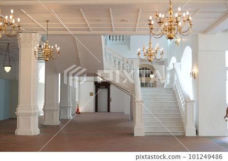 Singapore luxury hotel corridor Singapore luxury hotel corridor 101249486