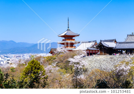 Kiyomizu-dera Temple and Kyoto cityscape in spring Kiyomizu-dera Temple and Kyoto cityscape in spring 101253481