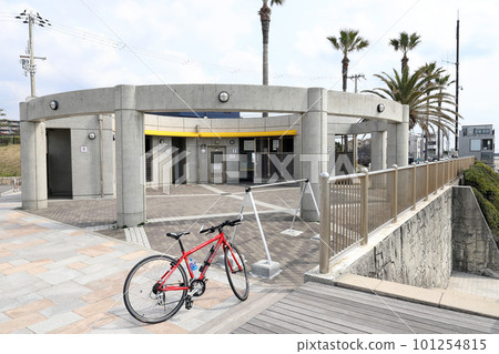 Cycle stand at the Matsue coastal rest facility (Harima Cycling Road, Akashi City, Hyogo Prefecture) Cycle stand at the Matsue coastal rest facility (Harima Cycling Road, Akashi City, Hyogo Prefecture) 101254815