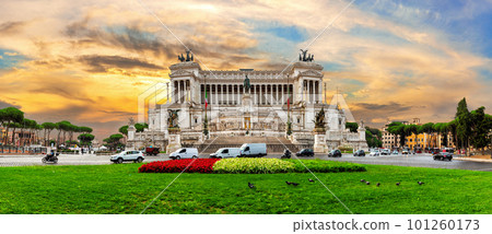 Vittoriano or Altar of the Fatherland, panorama from Venice Square, Rome, Italy 101260173