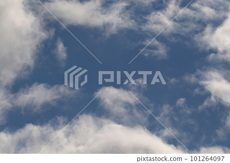 Clear blue sky and white clouds 101264097
