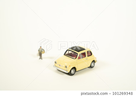 一個人開車的縮影 一個人開車的縮影 101269348