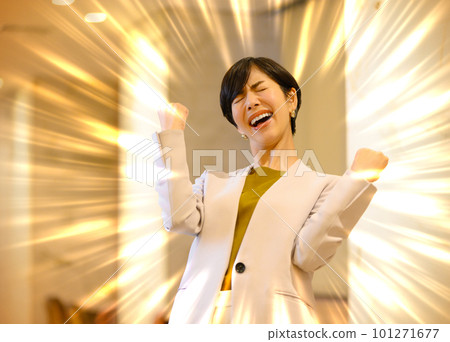 Business woman doing a fist pump 101271677