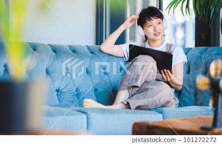 digital tablet, tablet, tablets 101272272