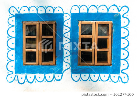 Windows of an old residential building in Village Museum in Bucharest, Romania 101274100